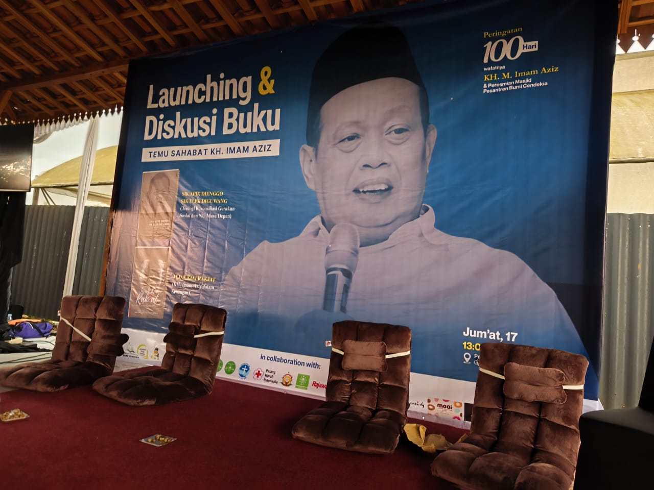 Founder ienhub.com, Dr. KH. Ahmad Suaedy Hadiri Peringatan 100 Hari Wafatnya KH. M. Imam Aziz dan Peluncuran Buku Temu Sahabat di Joglo Abang Sleman
