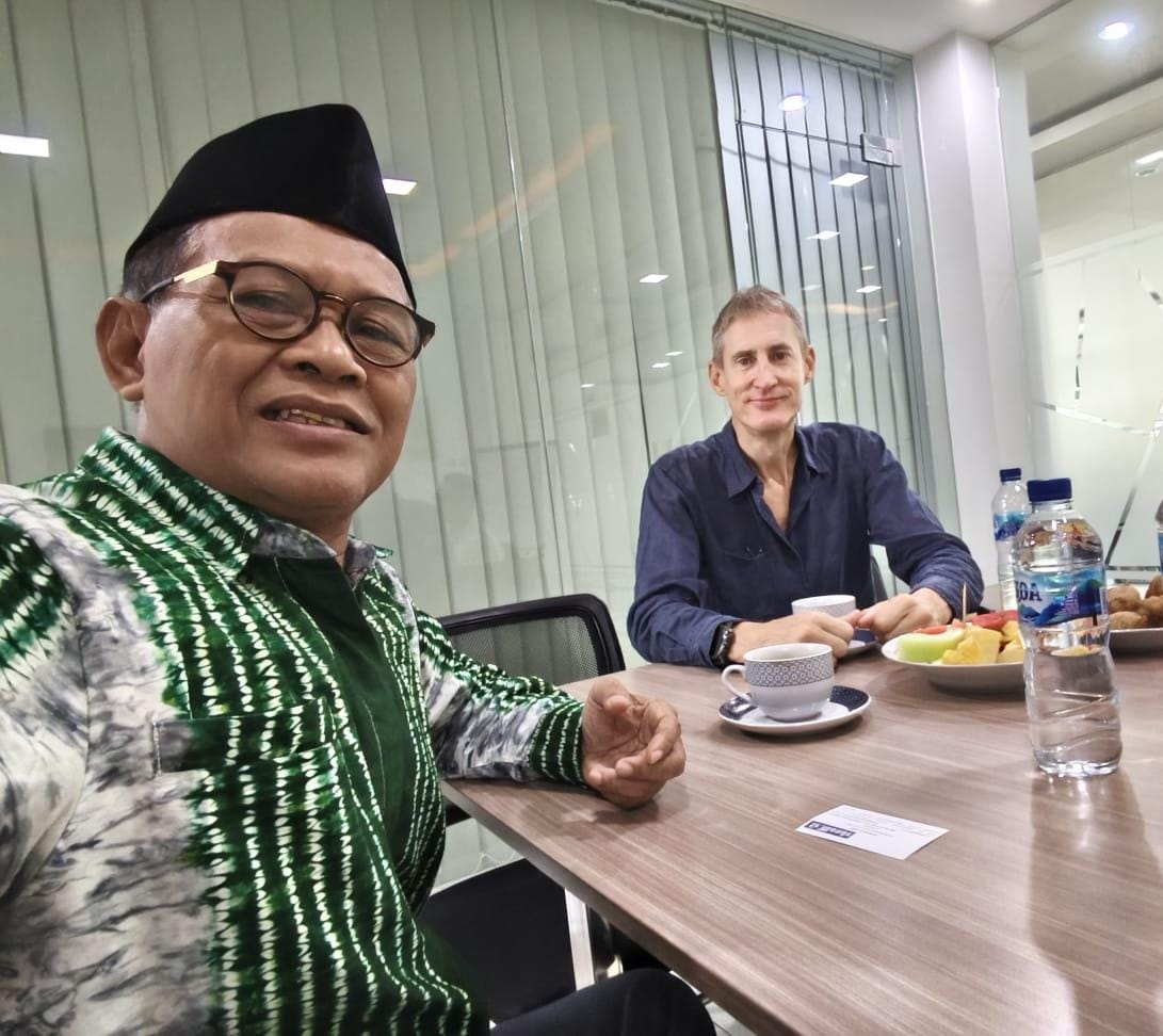 Founder Ienhub.com Bicara Situasi Indonesia dalam Wawancara dengan Le Monde